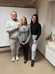 У ХНУРЕ відбувся семінар з питань офіційних трудових відносин і протидії торгівлі людьми (ЦСР 8 – «Гідна праця та економічне зростання») У ХНУРЕ відбувся семінар з питань офіційних трудових відносин і протидії торгівлі людьми (ЦСР 8 – «Гідна праця та економічне зростання»)