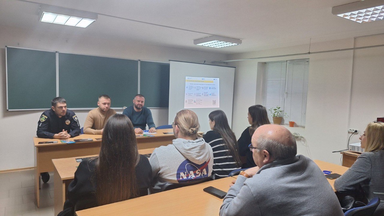 A seminar on formal labor relations and combating human trafficking was held at NURE (SDG 8 -