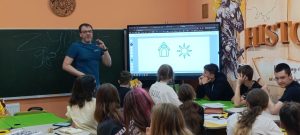 Кафедра прийняла участь у заході "Літні канікули з ХНУРЕ" у Новобаварському районі Кафедра прийняла участь у заході "Літні канікули з ХНУРЕ" у Новобаварському районі