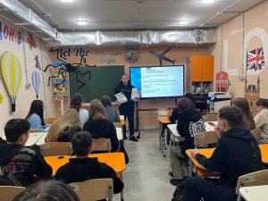 Викладачі кафедри КІТАРБІ ХНУРЕ завітали до учнів 9-х та 11-х класів Харківських шкіл № 126 та № 108 Викладачі кафедри КІТАРБІ ХНУРЕ завітали до учнів 9-х та 11-х класів Харківських шкіл № 126 та № 108