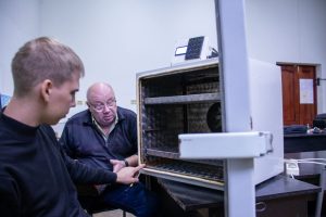 На кафедрі КІТАРБІ ХНУРЕ реалізовано автоматизовану систему керування температурою для сухожарових шаф На кафедрі КІТАРБІ ХНУРЕ реалізовано автоматизовану систему керування температурою для сухожарових шаф