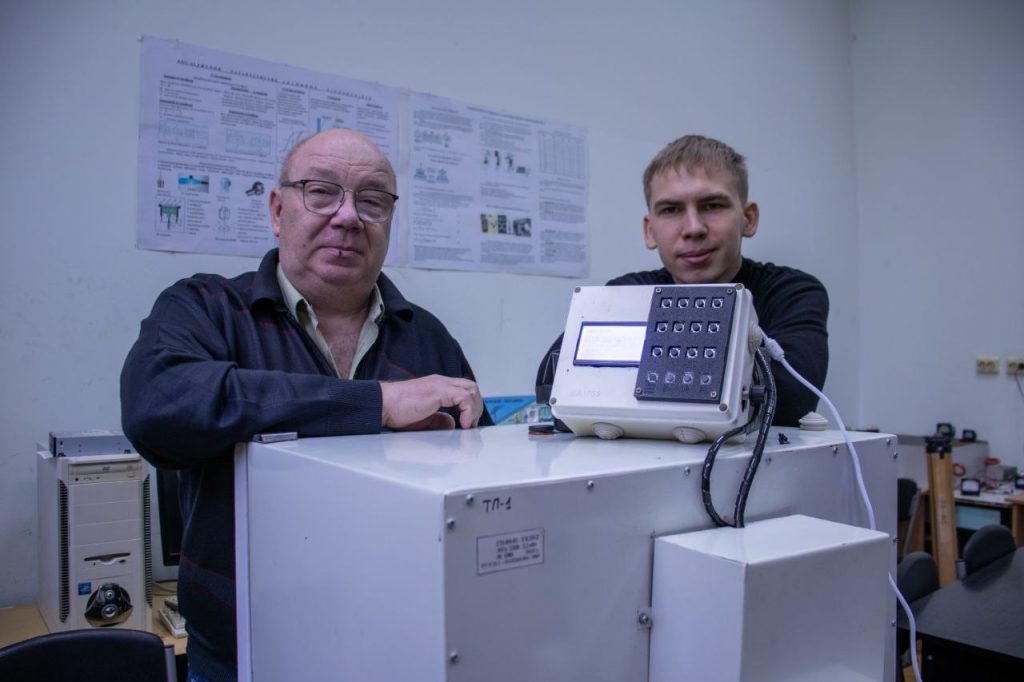 На кафедрі КІТАРБІ ХНУРЕ реалізовано автоматизовану систему керування температурою для сухожарових шаф
