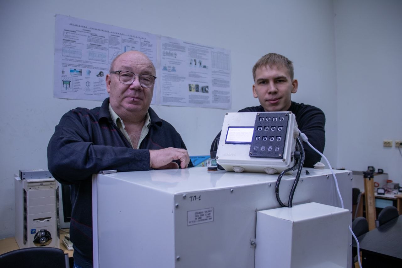На кафедрі КІТАРБІ ХНУРЕ реалізовано автоматизовану систему керування температурою для сухожарових шаф